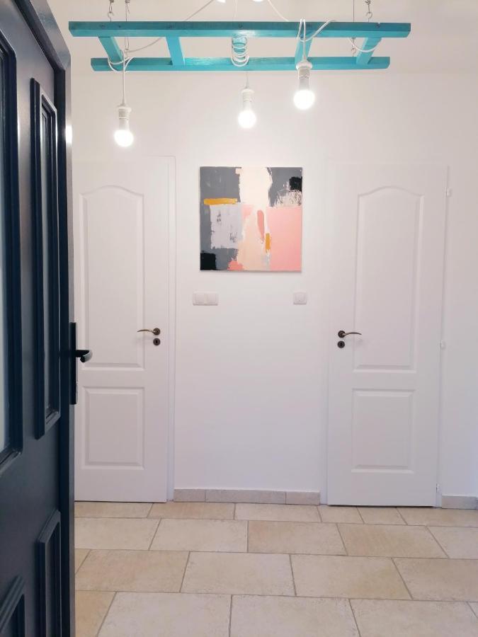 Jaszbereny Boutique Room ภายนอก รูปภาพ